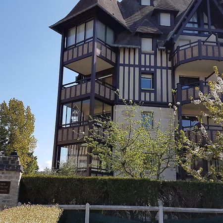 Appartement Residence Le Fairway 도빌 외부 사진